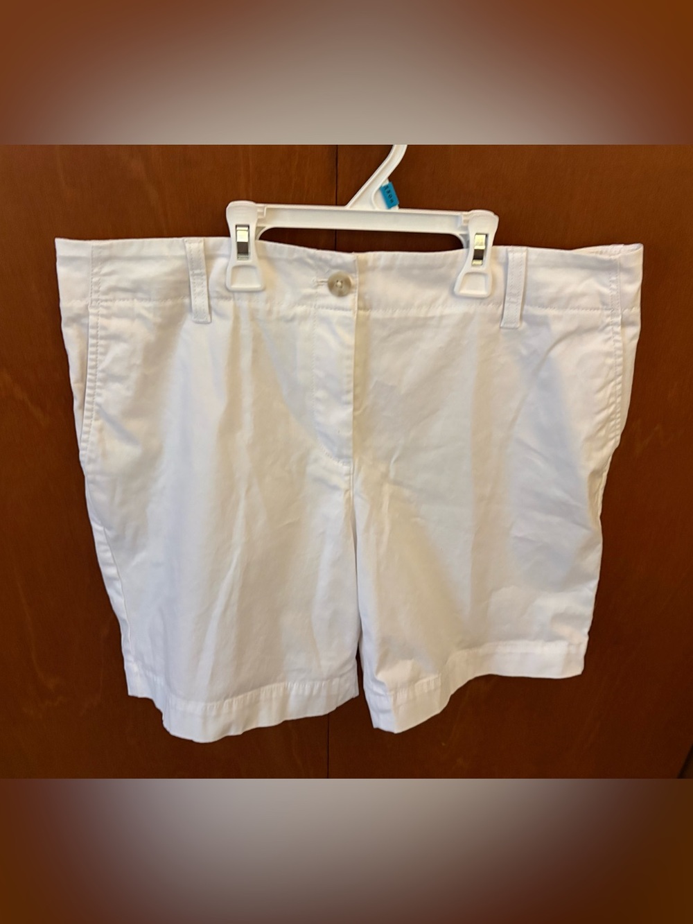 Talbots Classic White Women's Bermuda (7inch)Shorts - Clean Summer Essential